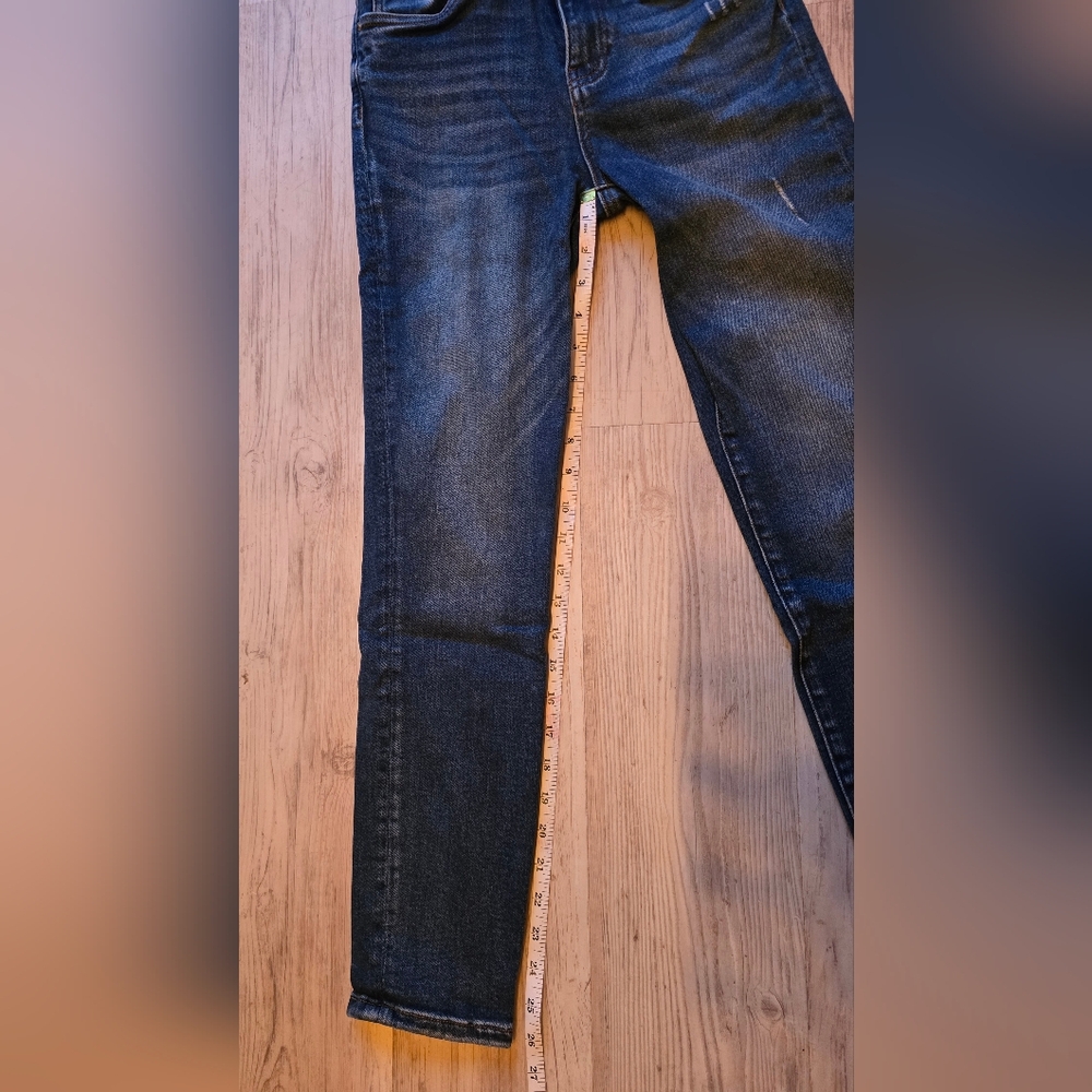 Women's Blue Jeans - Picture 8 of 8